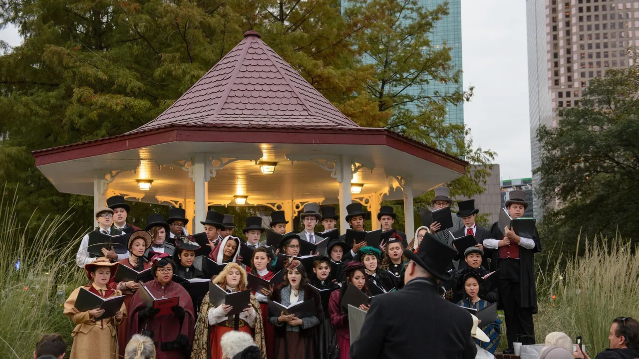 Candlelight & Choirs Tour and Houston Heritage Holiday Market, photo 1 of 5