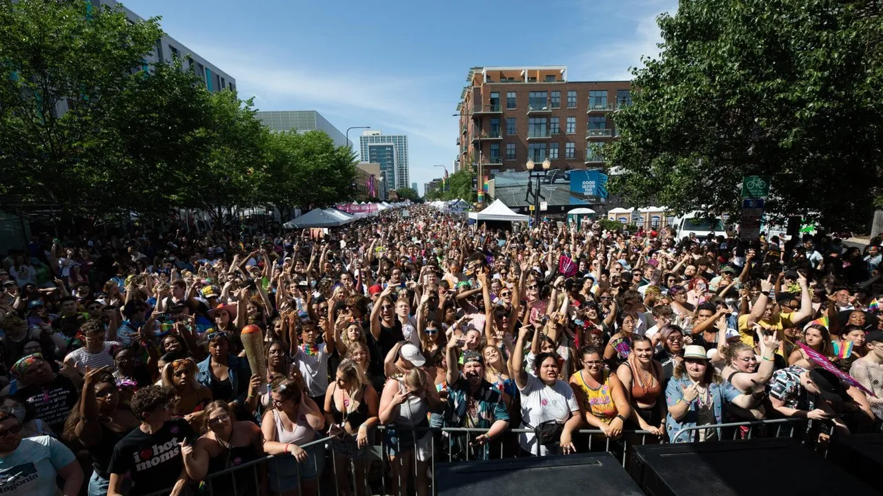Chicago Pride Fest, photo 1 of 5