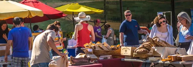 Crescent City Farmers Market