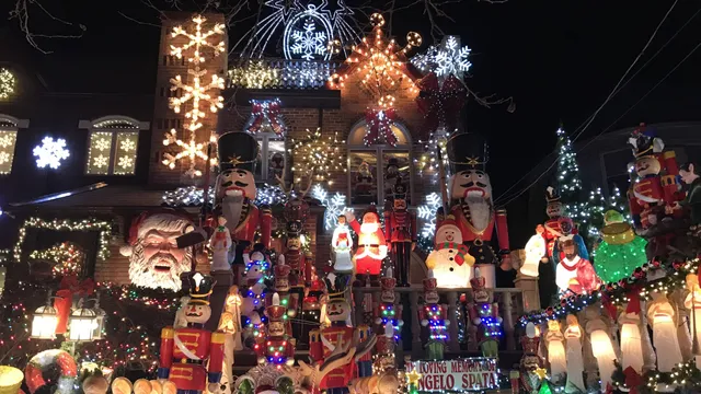 Dyker Heights Christmas Lights