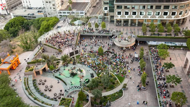 Grand Performances