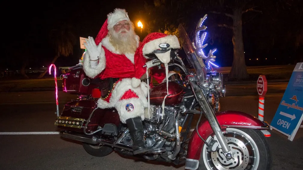 Jingle Eve (Ivanhoe Village), photo 1 of 5