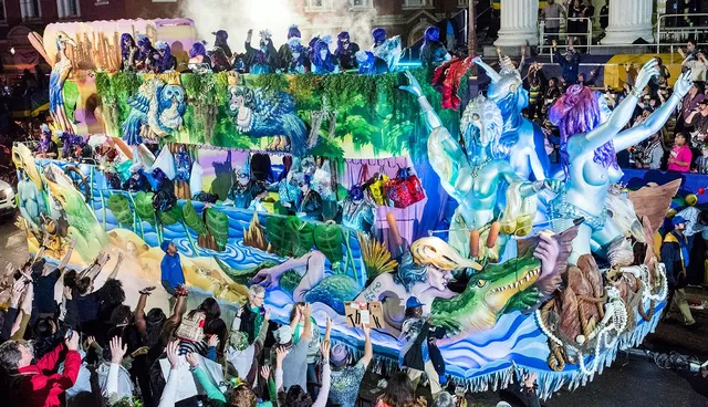 Krewe of Muses Parade