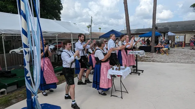 Maifest at the German-American Society
