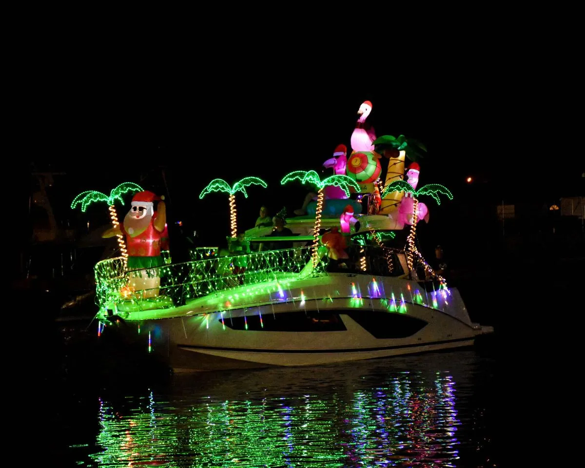Merry Beach Market & Holiday Festival
