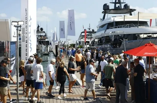 Miami International Boat Show