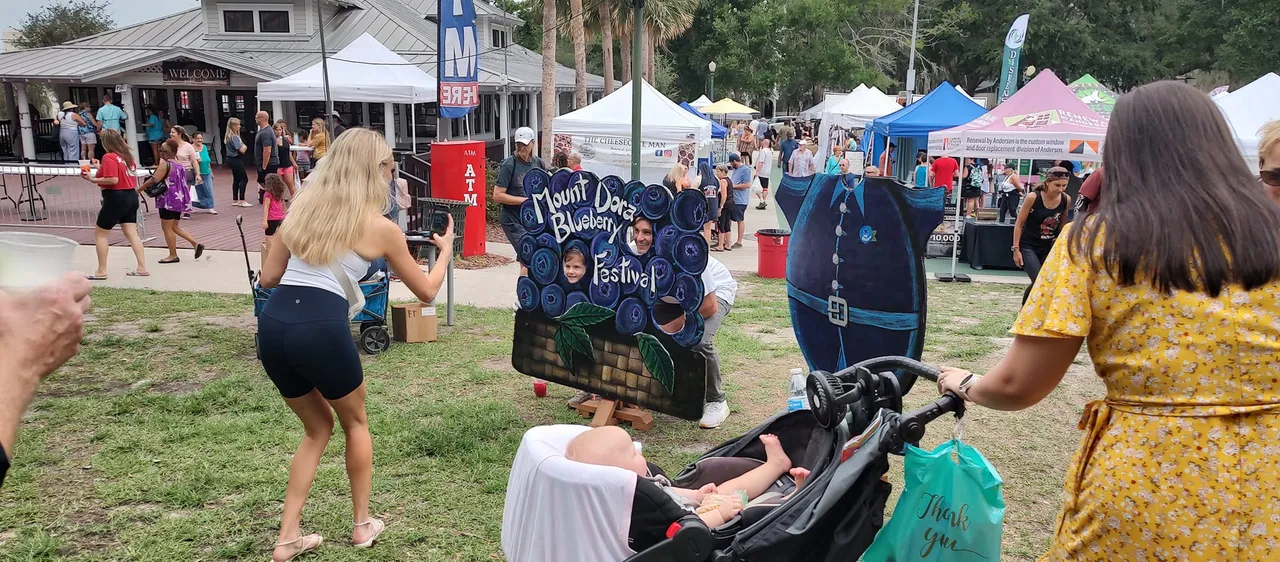 Mount Dora Blueberry Festival