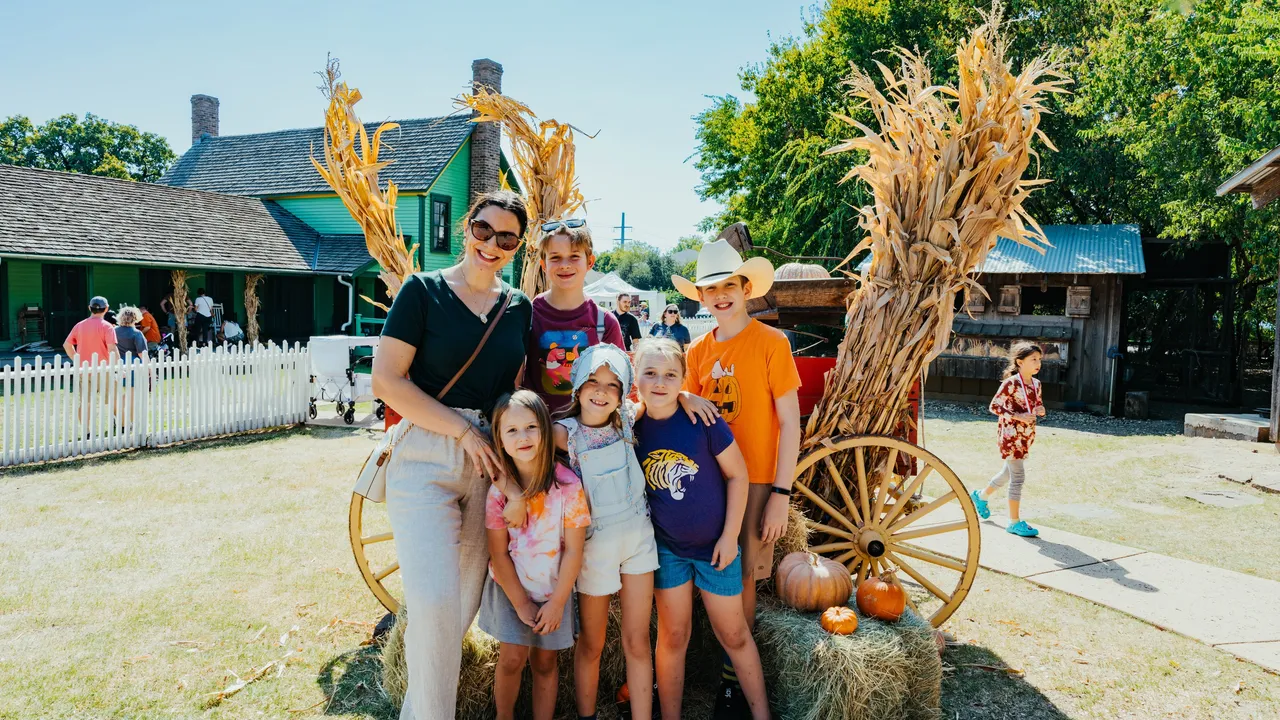 Nash Farm Fall Round-Up
