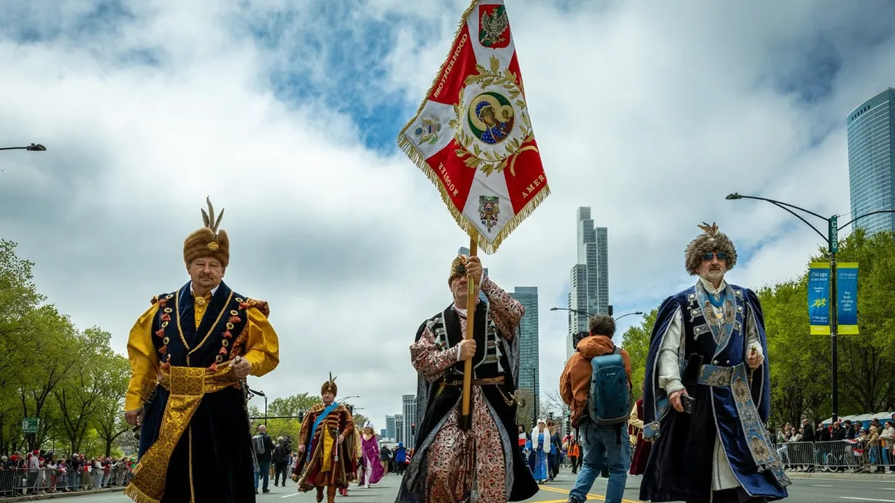 Polish Constitution Day Parade, photo 1 of 4
