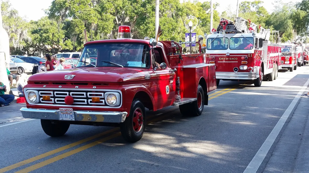 Safety Harbor Holiday Parade