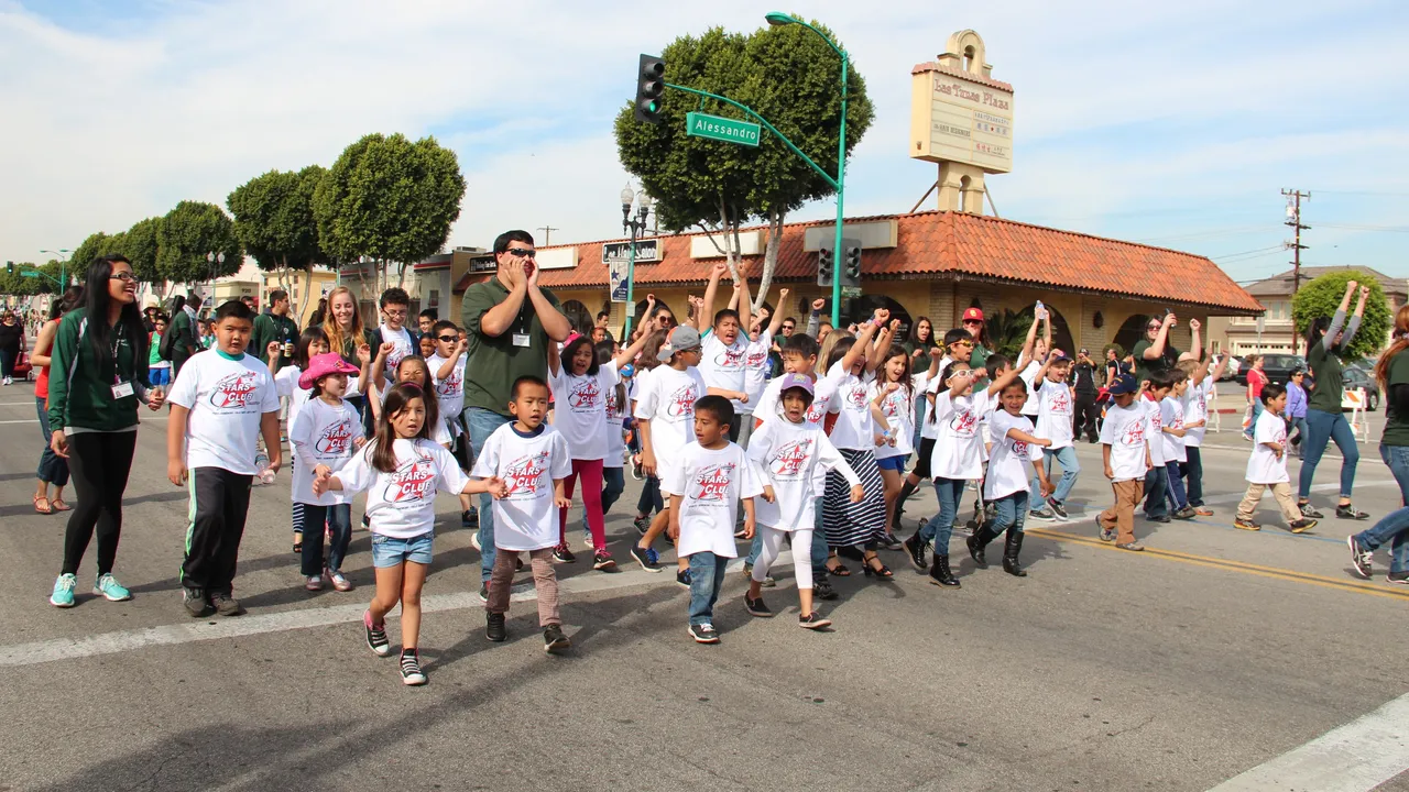 Temple City Camellia Festival, photo 1 of 4