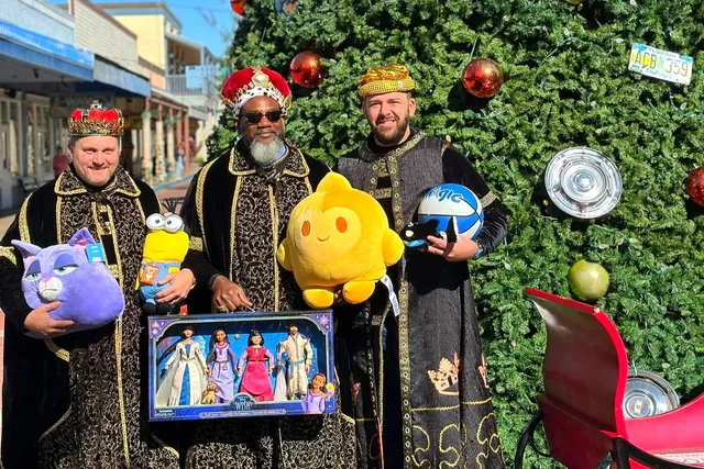 Three Kings Day at Old Town