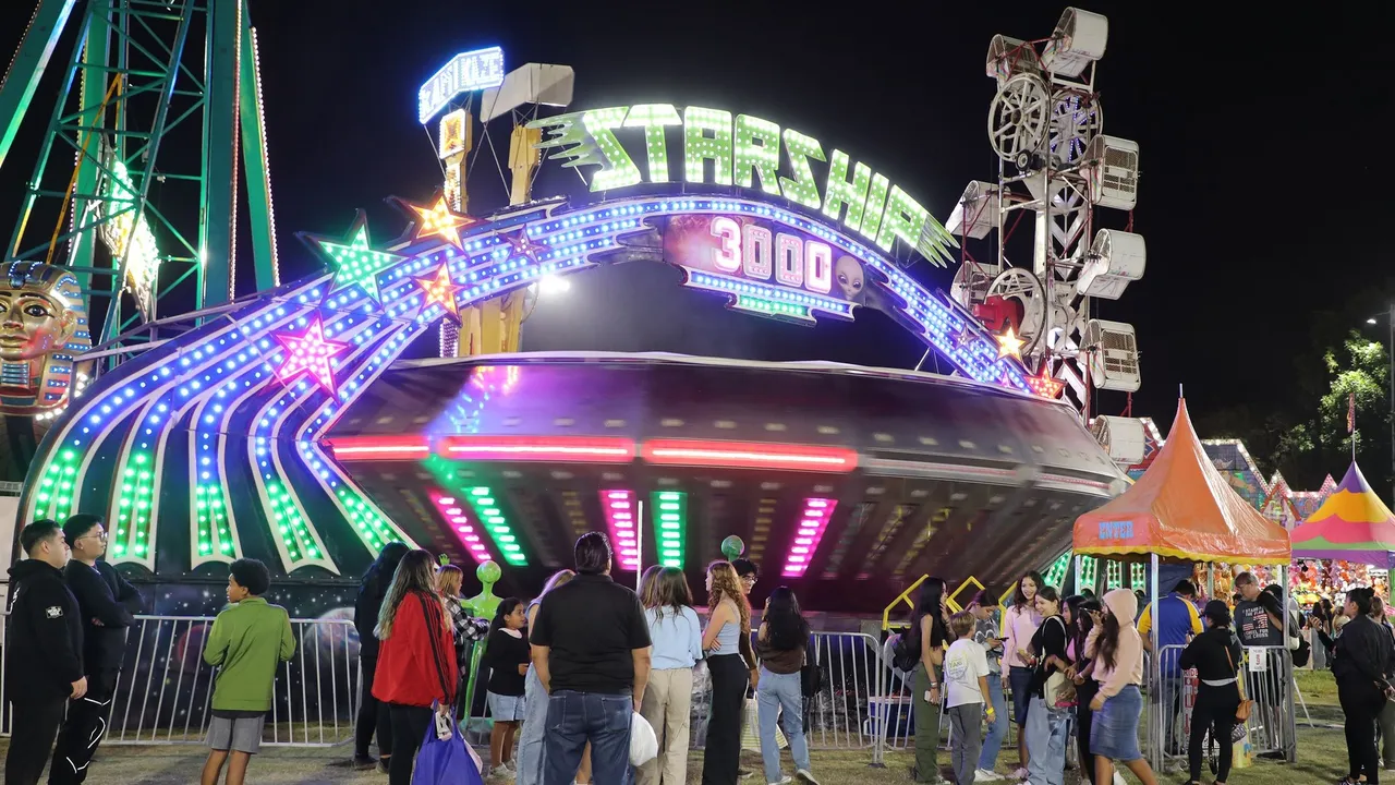 Tustin Tiller Days, photo 1 of 3