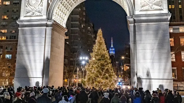 Washington Square Park Holiday Tree Lighting