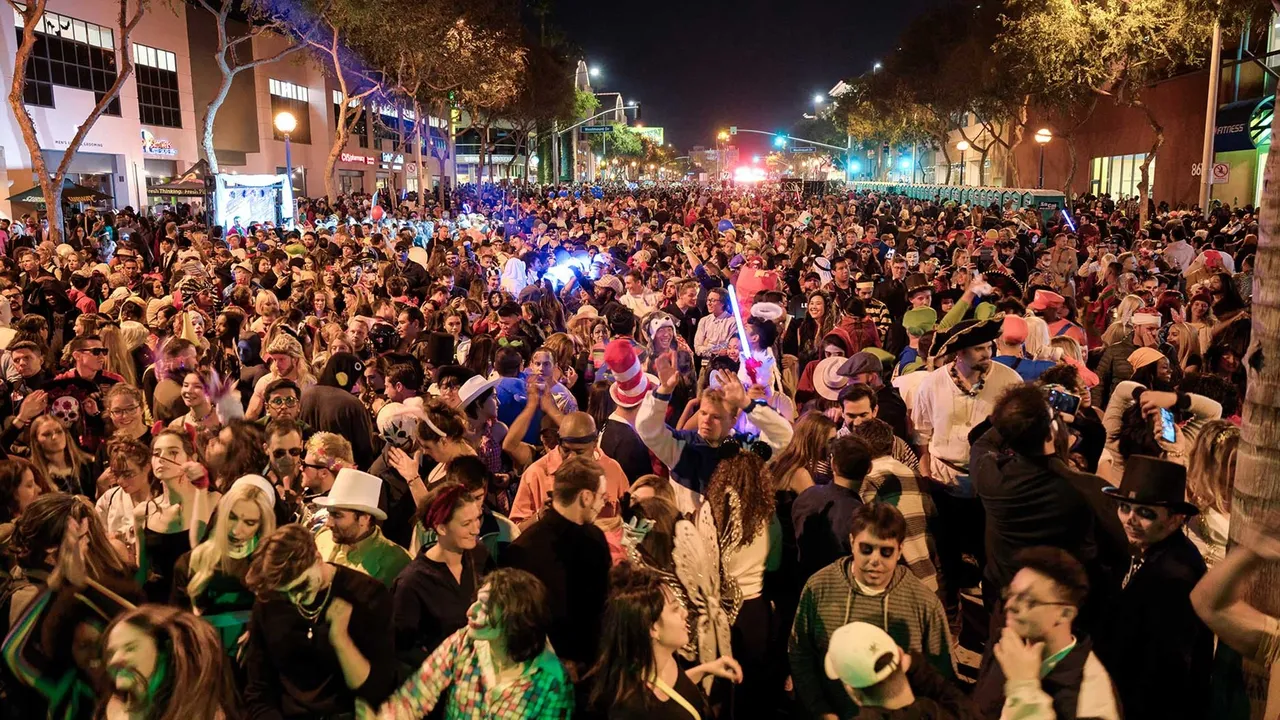 West Hollywood Halloween Carnaval, photo 1 of 5