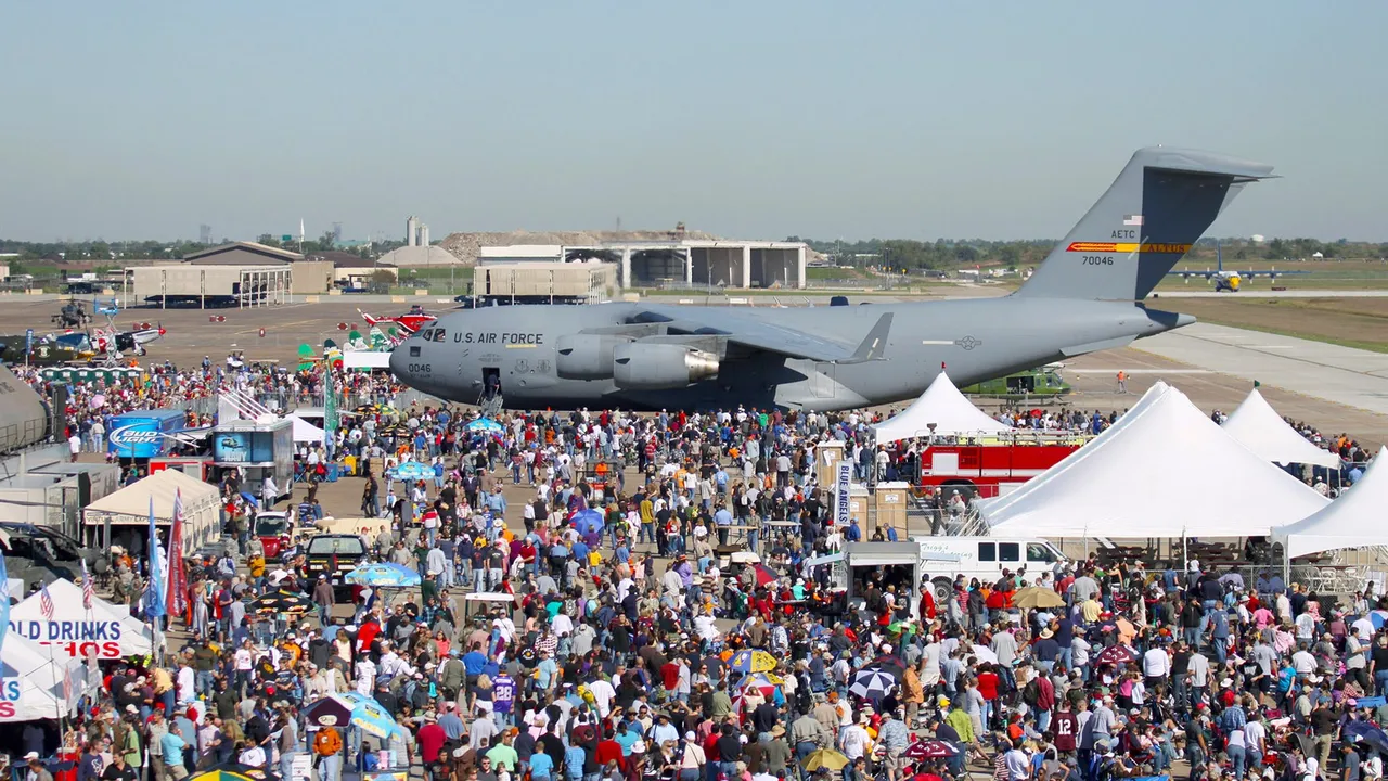 Wings Over Houston Airshow, photo 1 of 4